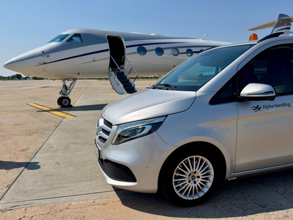 General Aviation aircraft at Bucharest Băneasa Airport
